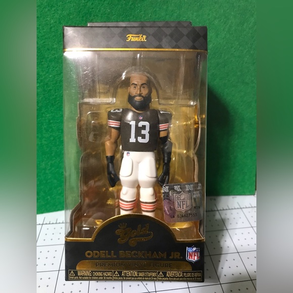NEW!! Odell Beckham Jr. (Cleveland Browns) Funko Gold 5" NFL. - Picture 1 of 2